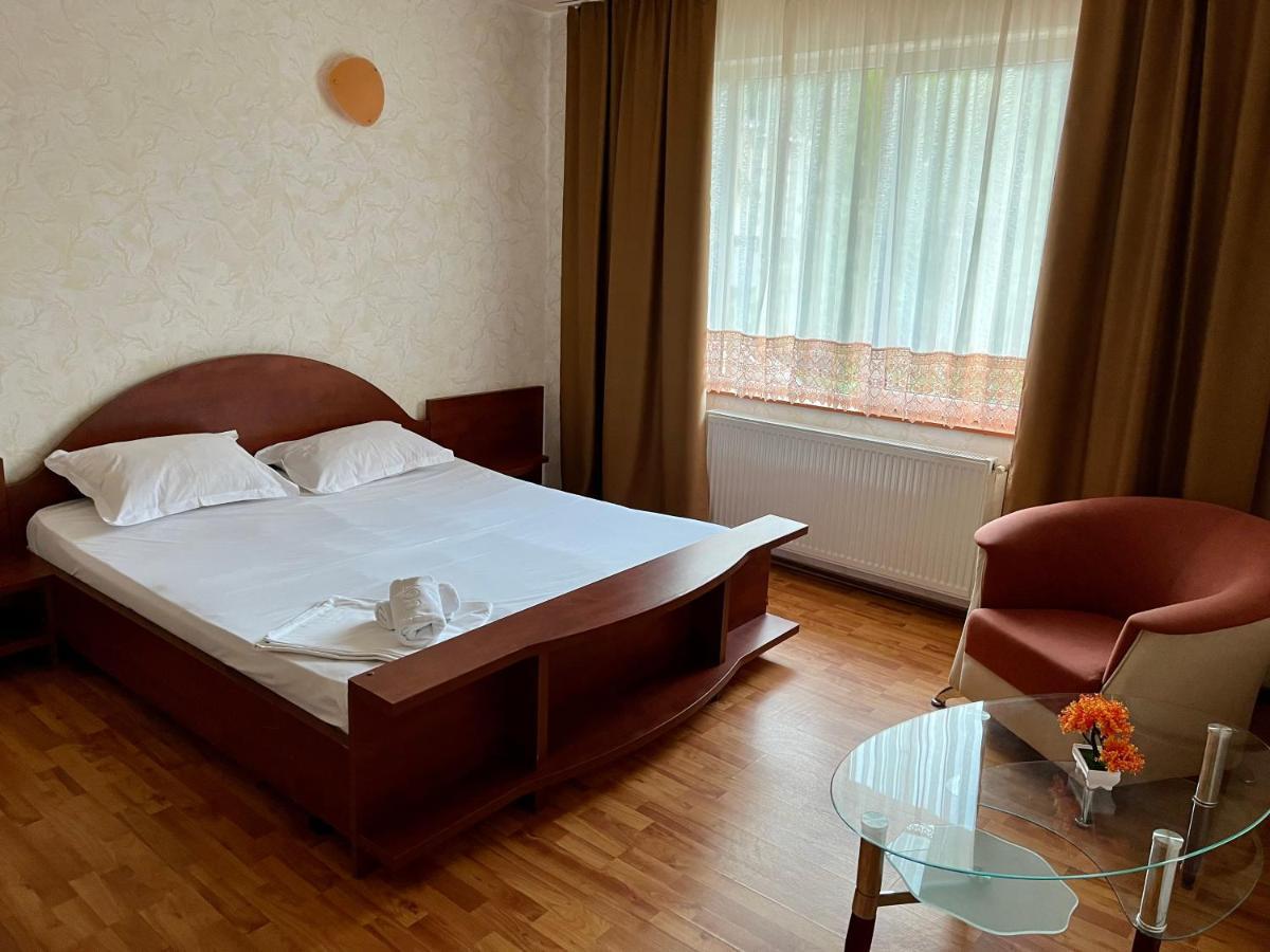 Pensiunea Orhideea Băile Herculane Dış mekan fotoğraf